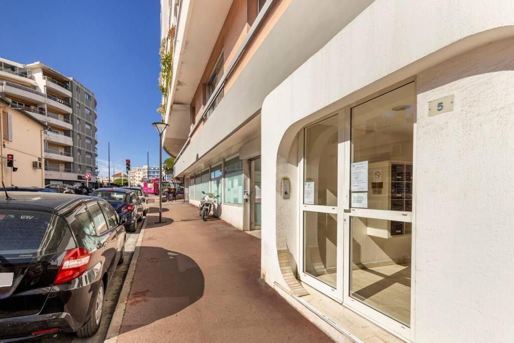 Antibes Centre A 2 Pas De La Vieille Ville, Plages Exterior photo